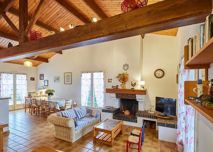 Prázdninový dům Maison Spacieuse Pour 9 Pers. Proche Plage, Parking, Terrasse - Fr-1-323-584 *