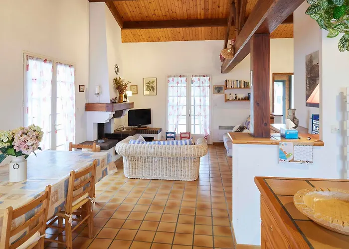 Maison Spacieuse Pour 9 Pers. Proche Plage, Parking, Terrasse - Fr-1-323-584 * Saint-Hilaire-de-Riez